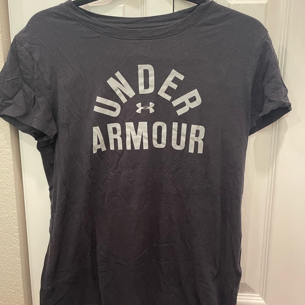 Under Armour t-shirt